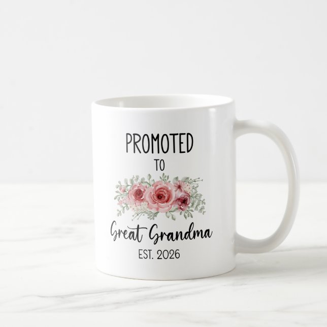 Promoted To Great Grandma Est 2026 Flowers Baby Kaffemugg (Höger)