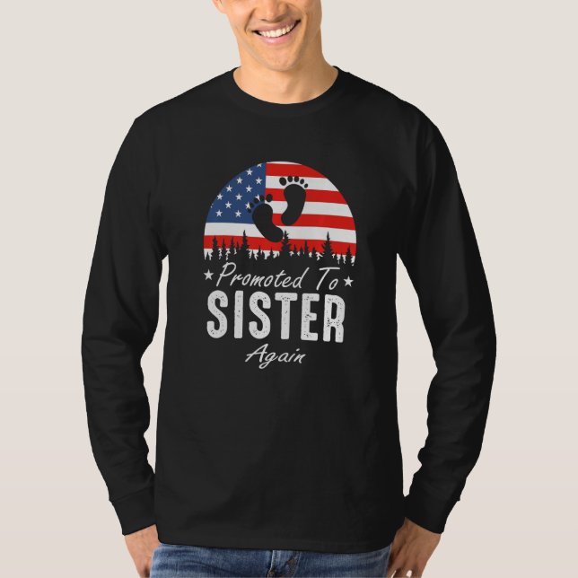 Promoted To Sister Again 2024 US Flag Father's Day T Shirt (Framsida)
