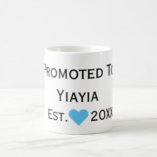 Promoted To Yiayia Black & Blue Mug Kaffemugg
