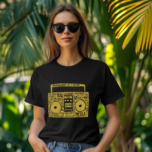 Propaganda är ett vapen T-Shirt