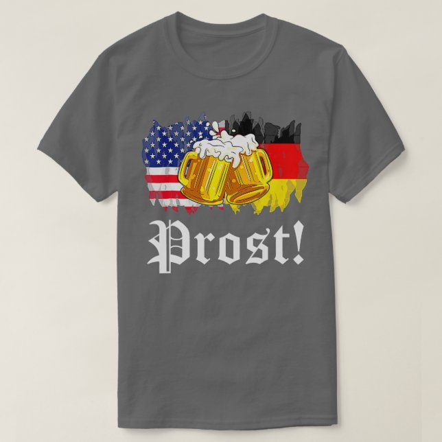 Prost Beer German American Flag Oktoberfest Men  T Shirt (Design framsida)