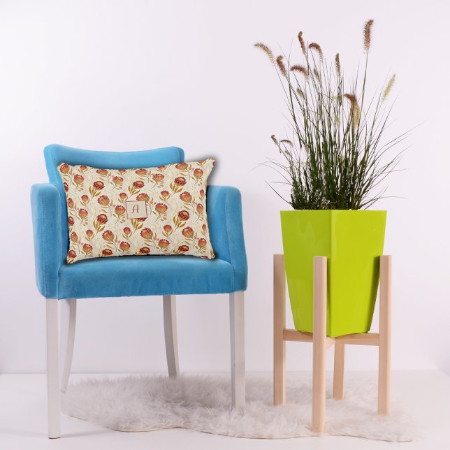 Protea Blomma Blommig beige röd Mönster monogram Prydnadskudde (Skapare uppladdad)