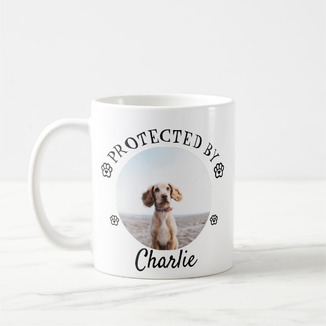 Protected By Dog Photo Paw Print Design Kaffemugg (Vänster)
