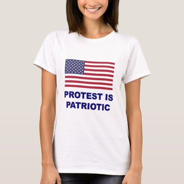 Protesterna är patriotiska tröja (Framsida)