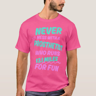 Protetiker som springer halvmaraton Rolig löpning T Shirt