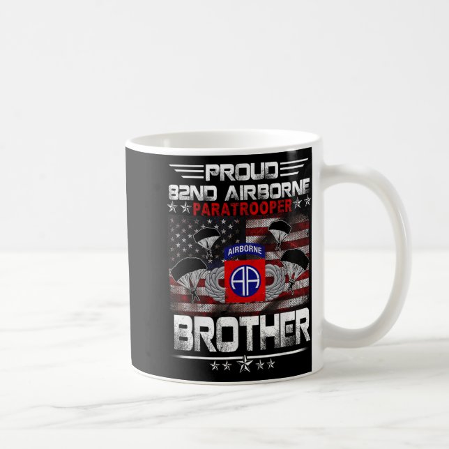Proud 82:a Airborne Paratrooper Brother US Flagga  Kaffemugg (Höger)