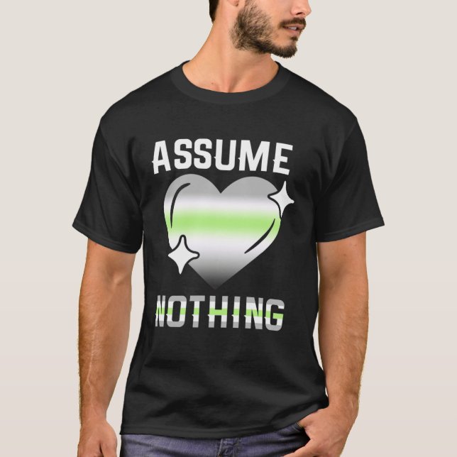 Proud AGENDER Assume Nothing Nonbinary Agender Fla T Shirt (Framsida)