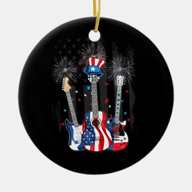Proud American Flagga Guitar Fireworks Patriotic 4 Julgransprydnad Keramik (Framsidan)