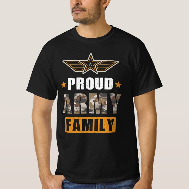 Proud Army Family T Shirt (Framsida)