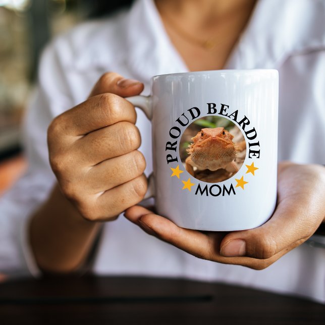 Proud Beardie Mamma Anpassningsbar Pet Photo Kaffemugg (Proud Beardie Mom Coffee Mug)