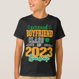 Proud BOYFRIEND av klass 2023 MODERN SCRIPT T Shirt