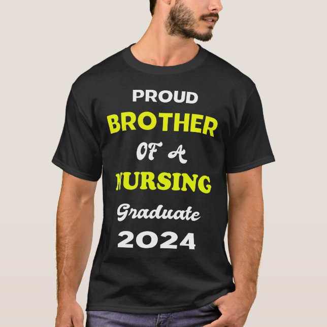 Proud Bro från 2024 års sjuksköterskegrupp T Shirt (Framsida)