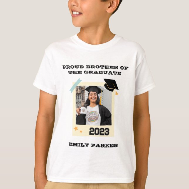 Proud Brother Student - Anpassa det nu T-Shirt (Framsida)