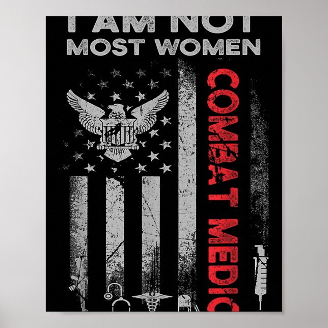 Proud Combat Fält Medic Veteran Soldier Gifts Com Poster (Framsidan)