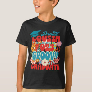 Proud COUSIN av klass 2023 Student Retro T Shirt
