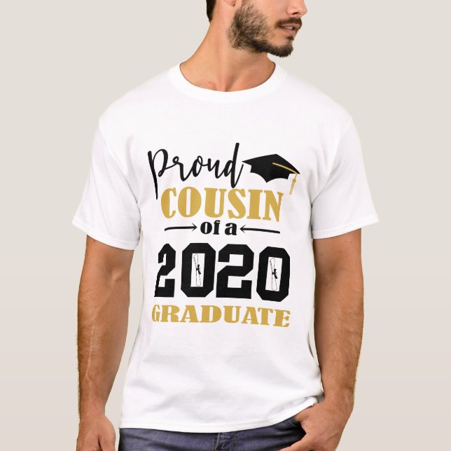 Proud Cousin från 2020 Student T Shirt (Framsida)