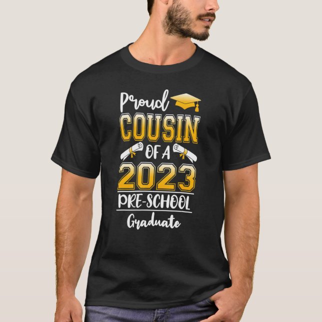 Proud Cousin från 2023 års klass i förskoleexamen T Shirt (Framsida)