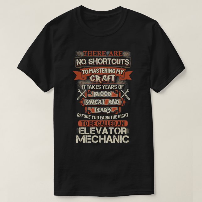 Proud Elevator Mechanic 1 T Shirt (Design framsida)