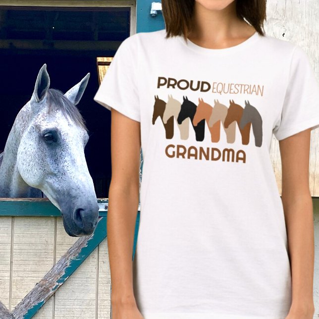 Proud Equestrian Grandma T Shirt (Skapare uppladdad)