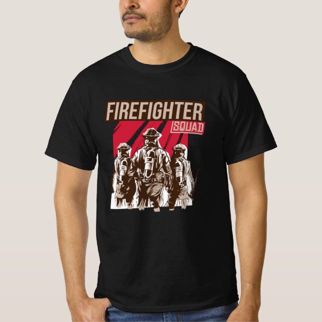 Proud Firefighter Squad T Shirt (Framsida)