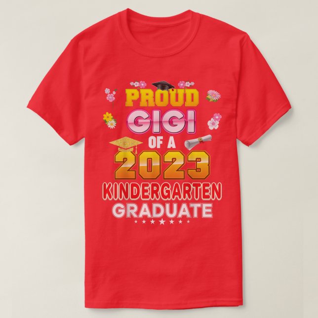 Proud Gigi av klass 2023 Kindergarten Student L T Shirt (Design framsida)