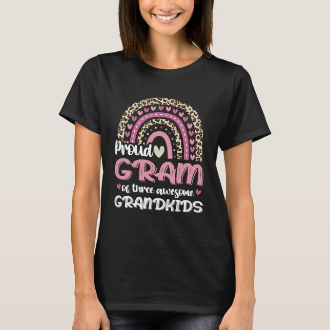 Proud Gram Of Three Grandkids Leopard Rainbow Gran T Shirt (Framsida)