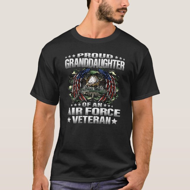 Proud Granddotter till en Luft Force Veteran Vet s T Shirt (Framsida)
