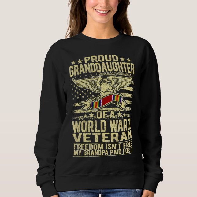 Proud Granddotter till Världskrig 2 Veteran Milita T Shirt (Framsida)