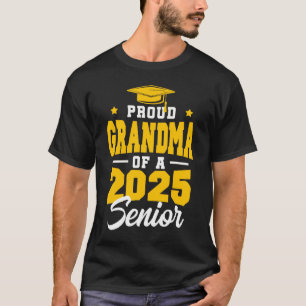 Proud Grandma av en högre klass 2025-2022 T Shirt