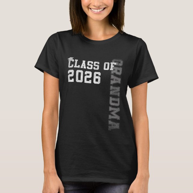 Proud Grandma of a 2026 Student Grad Senior 2026 T Shirt (Framsida)