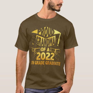 Proud Grandma of an Class of 2022 8th Klass Gradua T Shirt