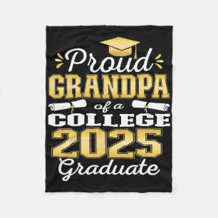 Proud Grandpa från 2025 College Student Family 24 Fleecefilt