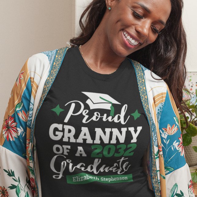 Proud Granny of 2023 student Black grönt tassel T Shirt (Skapare uppladdad)