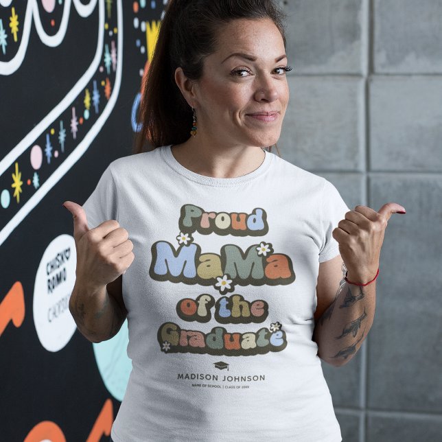 Proud Groovy Mamma Student T Shirt (Skapare uppladdad)