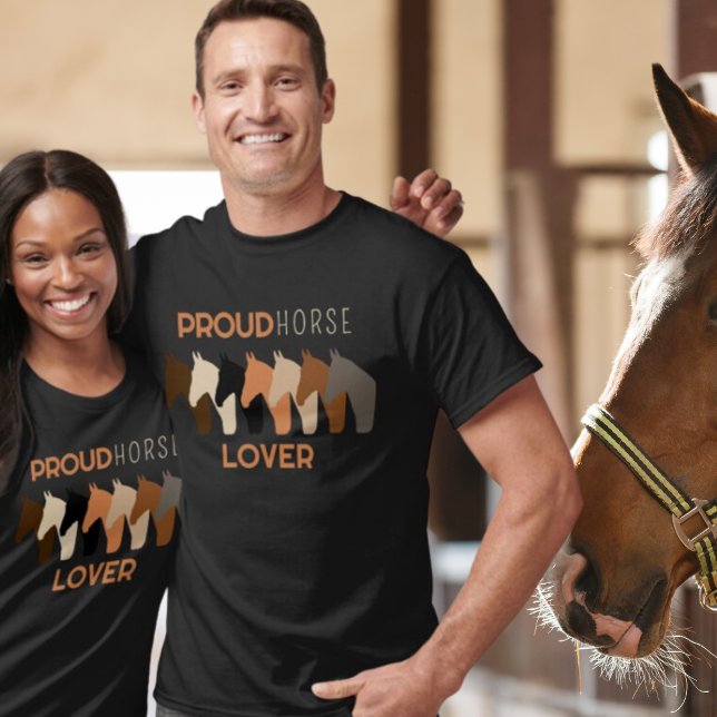Proud HORSE LOVER Black T-Shirt (Skapare uppladdad)