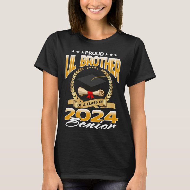 Proud Lil Brother av klass 2024 Senior T Shirt (Framsida)