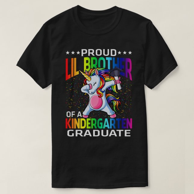 Proud Lil Brother of a Kindergarten Student Unico T Shirt (Design framsida)