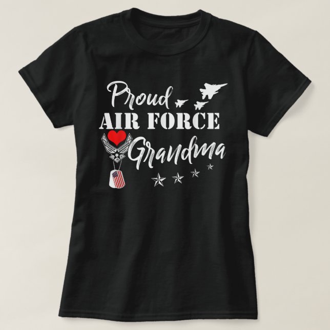 Proud Luft Force Grandma Shirt Heart Militära kvin T Shirt (Design framsida)