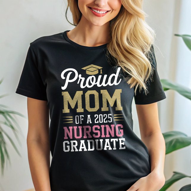 Proud Mamma av 2025 års Student-sjuksköterskeklass T Shirt (Skapare uppladdad)