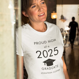 Proud Mamma av 2025 Student Cap Black Text-Shirt T Shirt