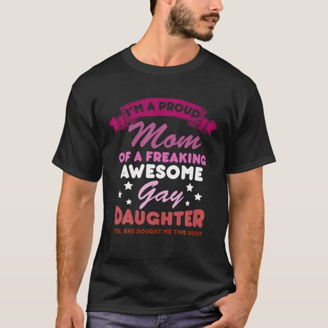 Proud Mamma Gay DaughLesbisk Flagga LGBTQ Funny LG T Shirt (Framsida)