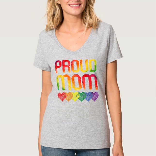 Proud Mamma LGBTQ Gay pride Month Rainbow Flagga L T Shirt (Framsida)