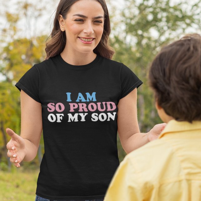Proud Mamma of Transgender Son Mors dag T Shirt (Skapare uppladdad)