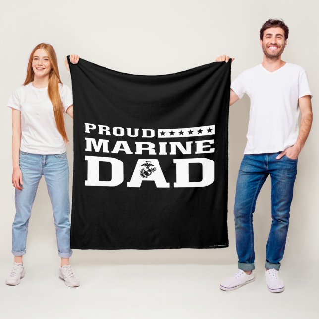 Proud Marine Pappa - White Fleecefilt (På plats)
