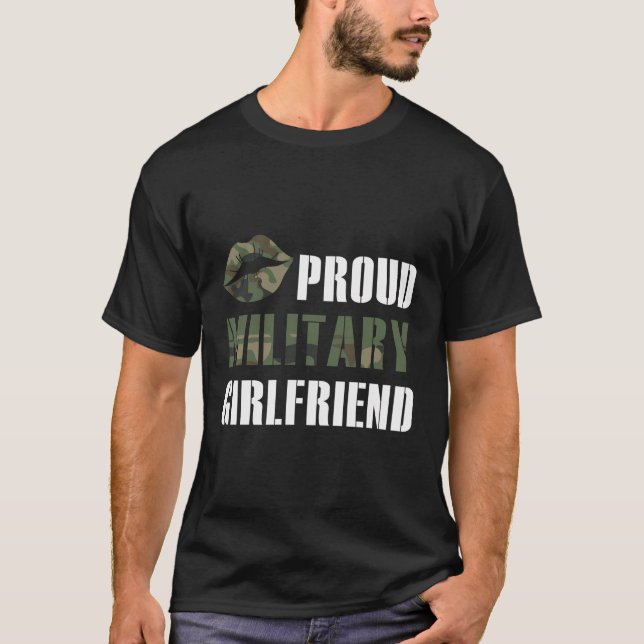Proud Milit Girlvän Soldier Girlvän T Shirt (Framsida)