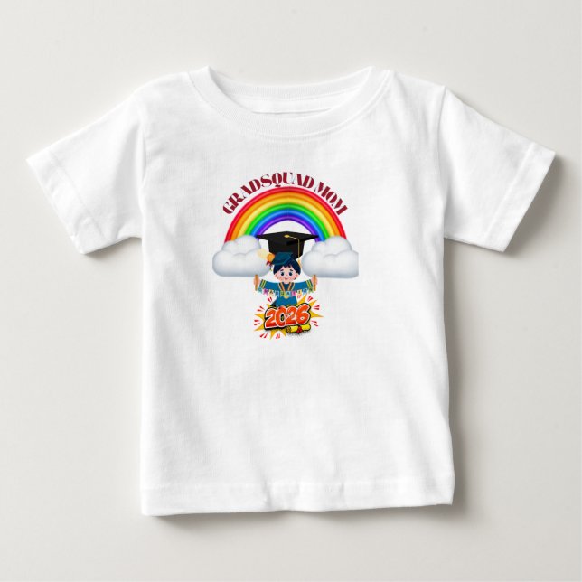 Proud Mom Grad Squad 2026 T Shirt (Framsida)