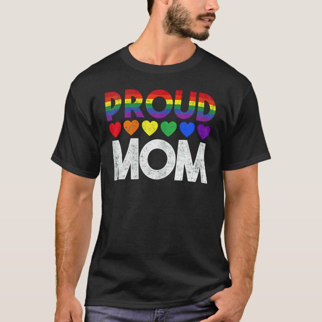 Proud Mom Mothers Day  LGBTQ Rainbow Flag Gay Prid T Shirt (Framsida)