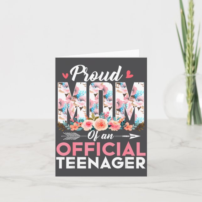 Proud Mom Of Teenager 13th Birthday Gift Girls Tee Kort (Framsida)