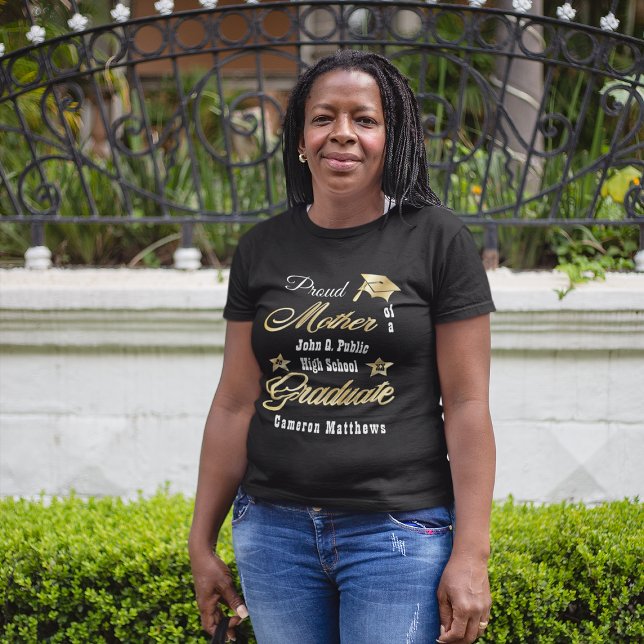 Proud Mor i Student Namn | Skola Studenten T Shirt (Skapare uppladdad)