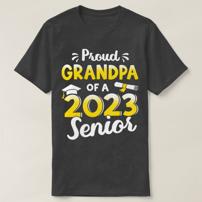 Proud morpa av studenten-klass 2023 t shirt (Design framsida)